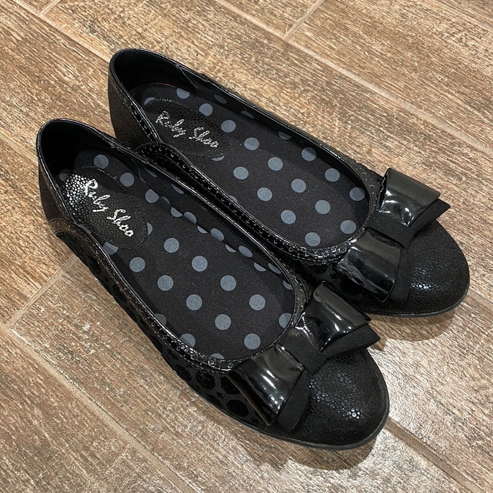 Black mixed media ballerina flats